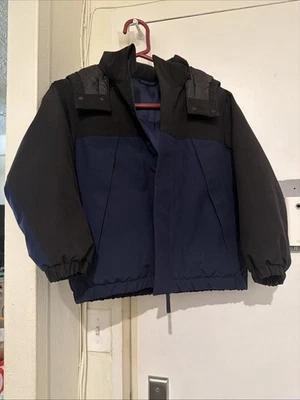 Very Warm kids Coat. In Great Condition. Pet And Smoke Free Home - Image 1 of 4