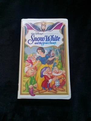 Walt disney's masterpiece , snow white in the seventh dwarves , v h s - Image 1 of 3