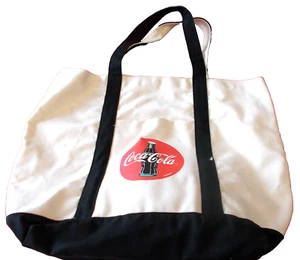 Vintage Coca Cola Stoff Beuteltasche - 21’’ x 16’’ - schwarzer Riemen - Druckknopf zusammen - Front Poc - Bild 1 von 8