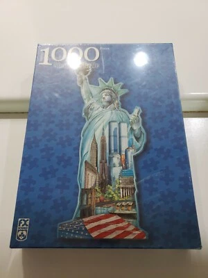 FX SCHMID 1000 PIECE SHAPED PUZZLE - STATUE OF LIBERTY With Twin Towers - Image 1 of 4