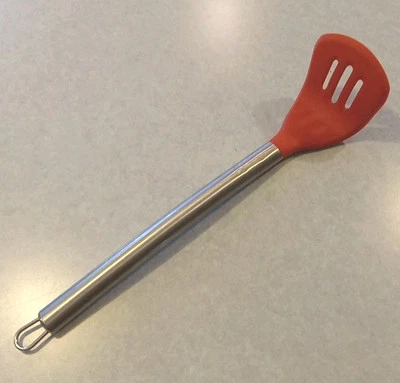 Espátula ranurada roja 12" Tovolo Turner silicona resistente al calor acero inoxidable Foto 1 de 4