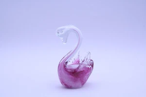 Pisapapeles cisne de vidrio rosa estatuilla arte vidrio - Imagen 1 de 12