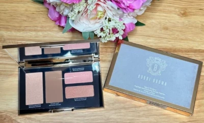 Bobbi Brown Holiday Box Take it To Glow Palette, Highlight & Bronzing, New - Image 1 of 4