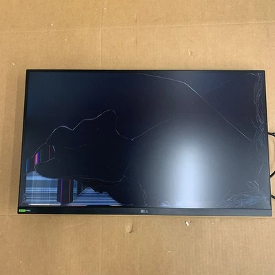 LG UltraGear QHD 27-Inch IPS 144Hz 1ms 27GL83A-B Gaming Monitor Black - READ - Image 1 of 4