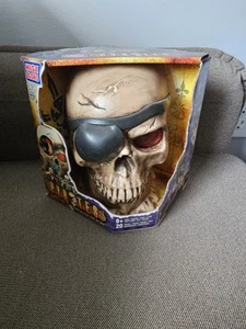 MEGA BLOKS 2005 PYRATES #3631 MAROON GALLY MINI-PLAYSET SKULL w/ CD NEW - Picture 1 of 4
