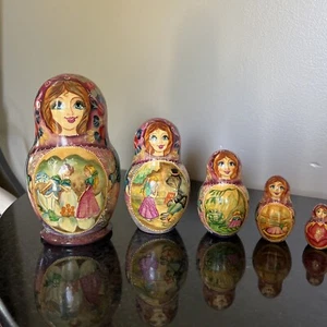 G. DeBrekht Fairytale - 5-Piece Russian Nested Doll Set Signed - Picture 1 of 10