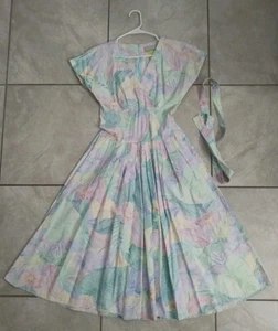 Floral V Neck Dress size 5-6 Belted Tea Party Cotton Vintage Carol Anderson - Picture 1 of 11