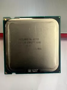 Intel Core 2 Quad Q8300 2.50GHz 4MB L2 Cache 1333MHz LGA 775 CPU Processor SLGUR - Picture 1 of 1