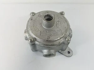 Appleton Form 20 Fixture Fitting for Hazardous Locations - Picture 1 of 3