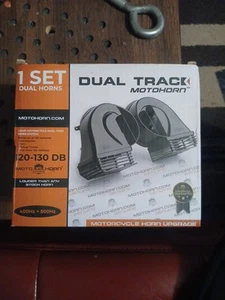 Brand New in the box MotoHorn Dual Track (Black) Loud 120-130 DB's - Bild 1 von 5