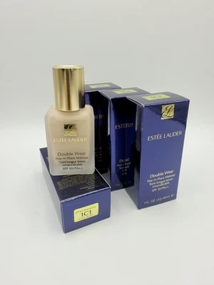 Estee Lauder Double Wear Stay-in-Place Foundation 1C1 Cool Bone 1.0 Oz/30 ml New - Image 1 of 4