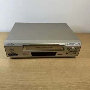 Grabadora de video casete SANYO VHR-H900E VCR VHS sin control remoto ni scart funcionando - Imagen 1 de 10