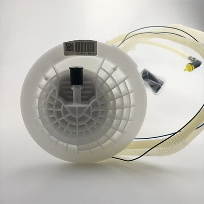 Fuel Filter For Mercedes-Benz W164 W251 X164 GL450 GL550 ML350 A1644700290 - Image 1 of 4