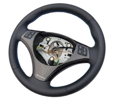 BMW E81 E82 E87 E88 E90 E91 E92 E93 LEDERLENKRAD M PERFORMANCE NEU - Bild 1 von 4