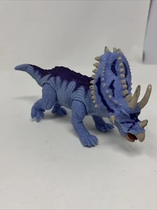 Vintage Pentaceratops Plastic Dinosaurs Figure Blue with Dark Accents - Picture 1 of 6