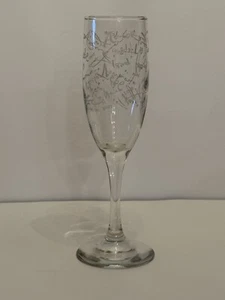 Hallmark Champagne Glass With Love, Amor, Liebe. Perfect Valentine Gift. - Picture 1 of 6