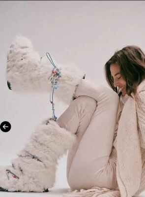 $248 Free People Boho Apres Todo el Día Botas con Cuentas Blanco Piel Sintética - Talla 10 Nuevo en Caja Foto 1 de 4