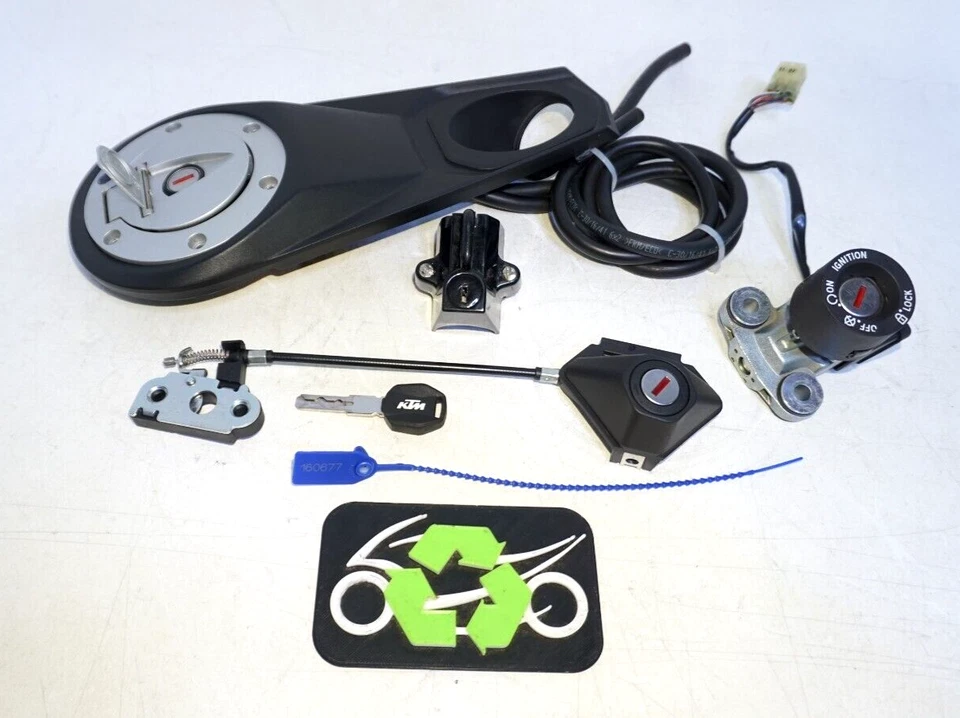 KTM 1290 SuperDuke GT 2017 juego de bloqueo llave tapa de gasolina bloqueo de maletero completo 160677 OEM Foto 1 de 4
