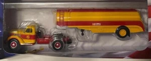 TRU76 INTERNATIONAL KB-9 SHELL NEW 1:43 AMERICAN TRUCK - Picture 1 of 2