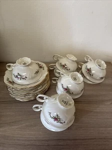 VTG Rosenthal Viktoria 3158- Cup/saucer Gold Border Q.18+1 Free Cup=19 - Picture 1 of 12