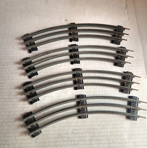 Vintage O Gauge Track Lionel Lot Of 4 Curved Sections 3 Rail 3 Tie - Picture 1 of 8