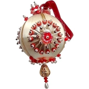 Spilla a spinta vintage perline ornamento gioiello rosso bianco satinato oro argento perla 4" MCM - Foto 1 di 8