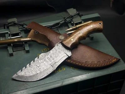 Handmade Damascus Steel Tracker knife Wood Handle, Leather Sheath - Image 1 of 4