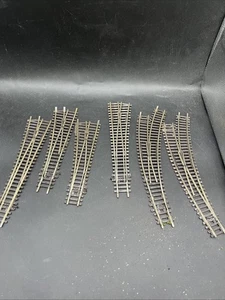 LOTTO 6 RICAMBI RIPARAZIONE PECO Scala HO Binari Interruttore Affluenza Destro e Sinistro  - Foto 1 di 11