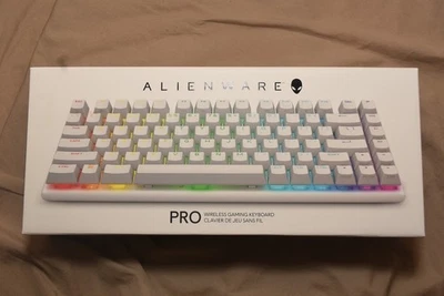 Alienware Pro Wireless Gaming Keyboard - Lunar Light - Image 1 of 3