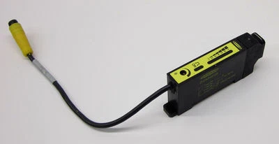 Banner 33715 DIN Rail Glass Fiber Optic Sensor w/ Quick Disconnect D12SP6FVQ - Image 1 of 4