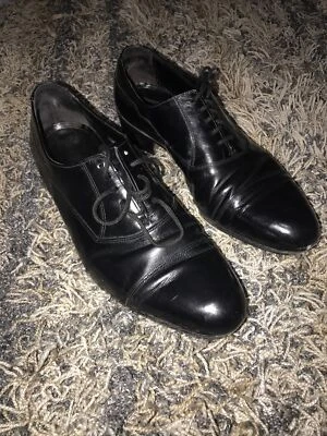 Remarkable Vintage 1940's Florsheim Captoe Shoes 9. D - Image 1 of 4
