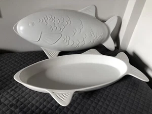 Chantal White Fish Plate Cook Lid 17” Large White Oven Dishwasher Microwave Safe - Picture 1 of 15