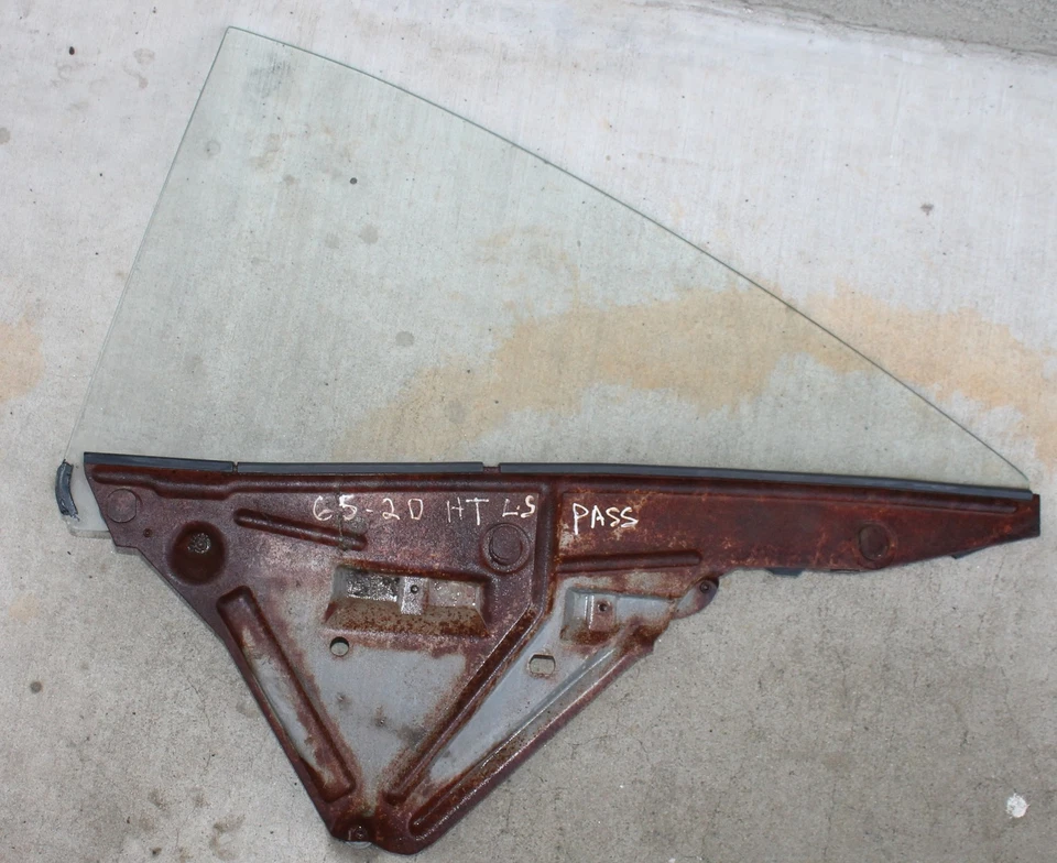 1965 1966 Chevy Impala Pontiac Catalina 2 Door HT 1/4 Window Unit - Image 1 of 1