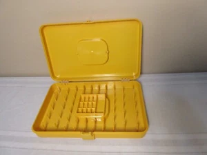 Vintage Plastic WIL-HOLD WILSON Gold Sewing Thread Bobbin Box Case - Picture 1 of 5