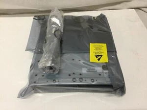 HP 684899-001 DL 380 Gen8 2-Bay Large Form Factor Rear Drive HP P/N 668314-001 - Picture 1 of 4