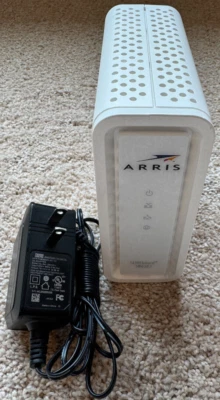 Arris SB6183 Surfboard Cable Modem 16X4 Channels DOCSIS 3.0 with AC cable - Image 1 of 4