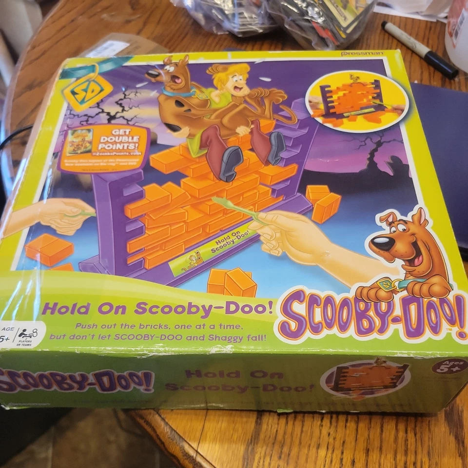 Hold On Scooby-Doo Board Game Kids Bricks Pressman 2010 - Image 1 of 1