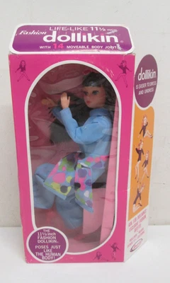 Novo Na Caixa Vintage 1969 Uneeda Morena Escura Dollikin 11,5" Boneca em Macacão Azul - Imagem 1 de 4