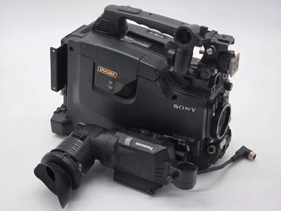 SONY DSR-400 DVCAM Digital Camcorder Power HAD EX - Image 1 of 4