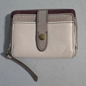 Fossil Wallet Women's Leather Tan With Burgundy And Gold Accents Zipper Coin  - Picture 1 of 8