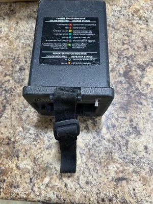 MOTOROLA WPLN4208B V3.51 IMPRES Vehicle Rapid Charger XTS5000 IMPRESS - Image 1 of 4