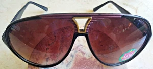 NEW VINTAGE OPTIRAY/OPTI-RAY SUNGLASSES EYE GEAR AVIATOR - Picture 1 of 3