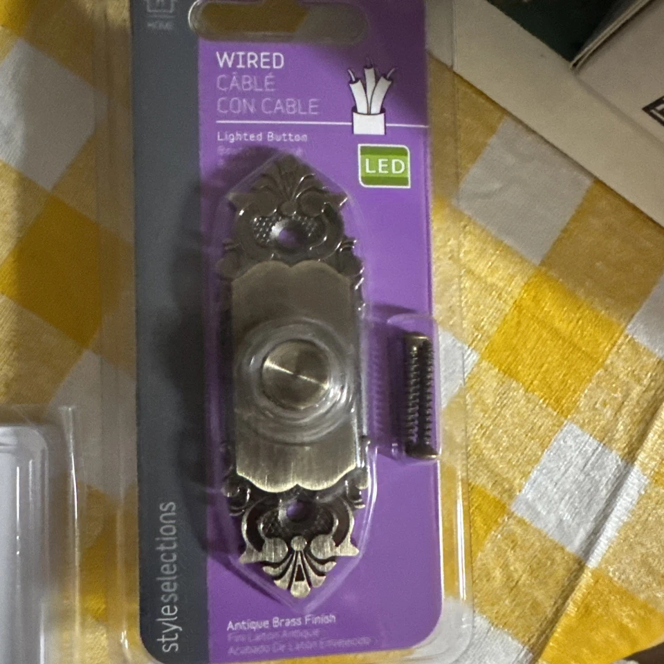 Botón timbre con cable, iluminado LED, acabado latón antiguo 0163363 {51} Foto 1 de 1