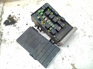 05144509AD scatola porta fusibili per CHRYSLER VOYAGER (RG) 2.8 CRD 2001 844787 - Imagen 1 de 1