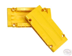LEGO Technic - 2 x Panel Plate - 11 x 5 - Yellow - New - (64782, EV3, Skin) - Picture 1 of 3