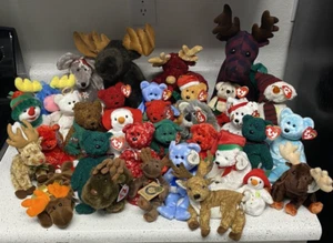 Lot of 32 Christmas Beanie Babys TY Holiday Decoration PLEASE READ - Picture 1 of 14
