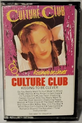 Culture Club Kissing To Be Clever 1982 Cassette Tape Pre-Owned - Imagem 1 de 4