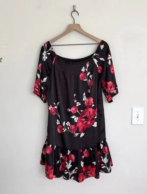WHITE HOUSE BLACK MARKET Satin Shift Dress Red Black Floral Ruffle Women’s Small - Image 1 of 4