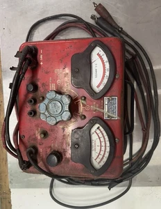 Tester elettrico per ampere e volt Sun vintage modello IVA 6 - Foto 1 di 8
