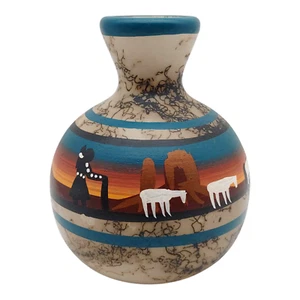 Navajo Horse Hair Pottery Vase Pot - 5.5" Handmade Native American Southwest - Picture 1 of 5